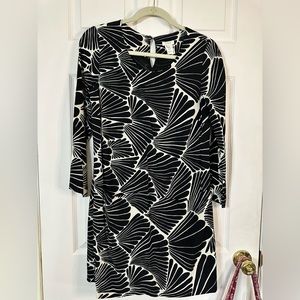 J Crew shift dress with front pockets. Size 2.
